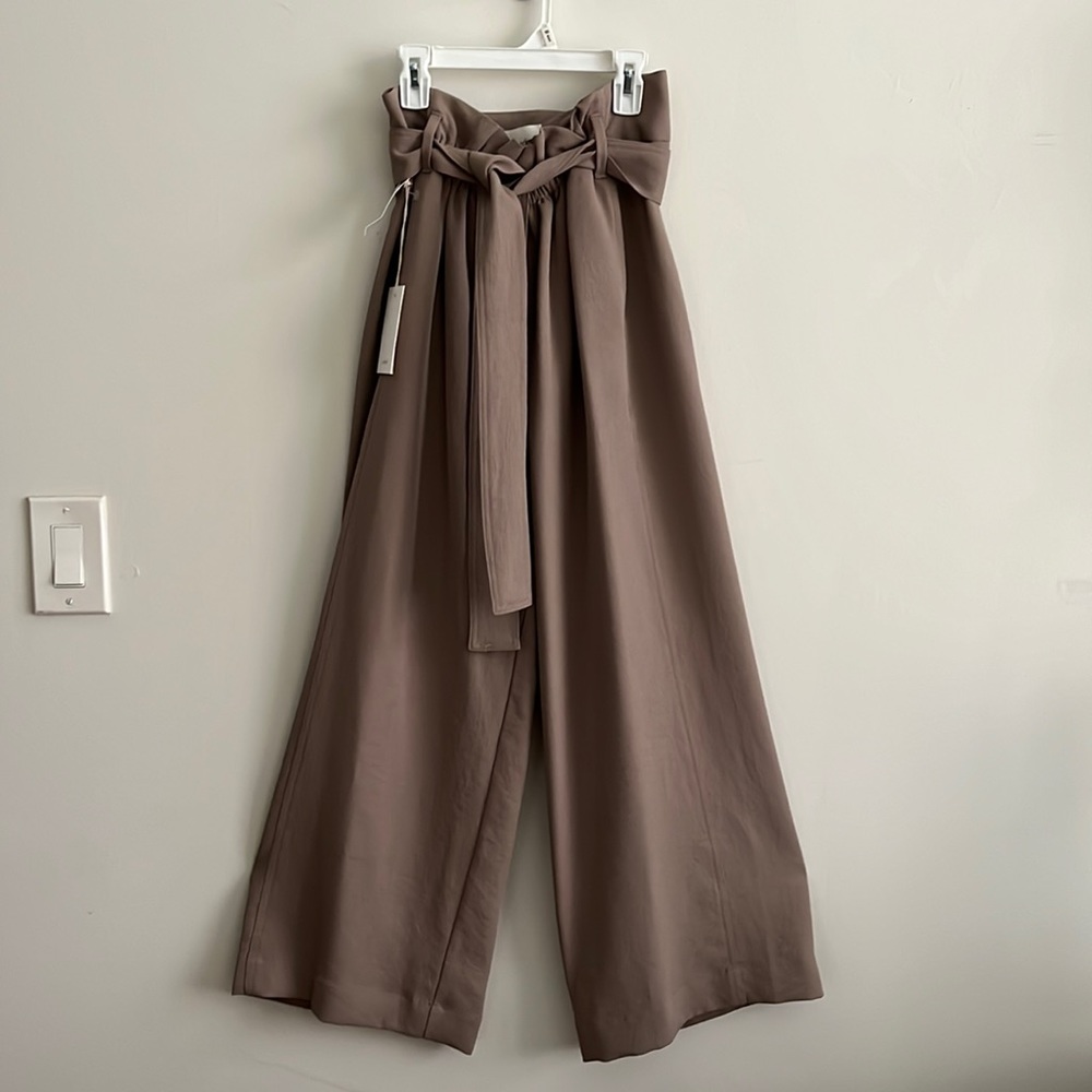 Aritzia Wilfred Paperbag Pants in Grey Taupe